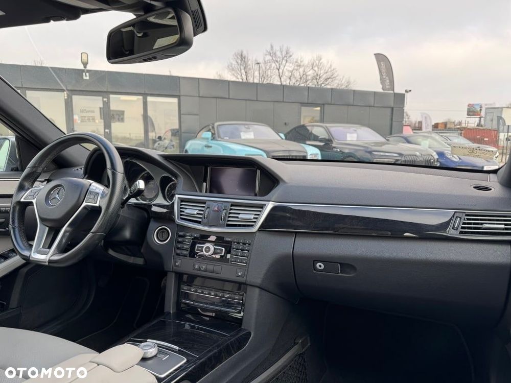 Mercedes-Benz Klasa E 350 4Matic BlueEFFICIENCY 7G-TRONIC Avantgarde - 14