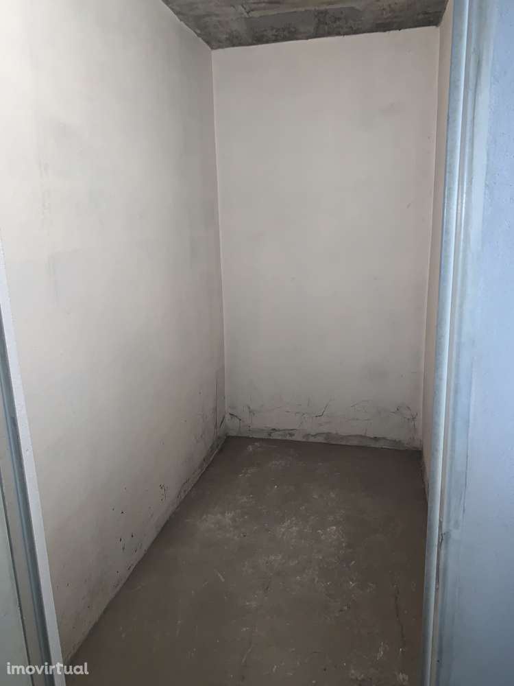 Arrumos 4 m2-  Maia Jardim - Grande imagem: 3/3