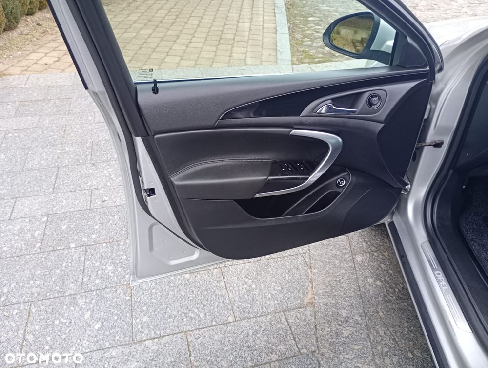 Opel Insignia 2.0 CDTI EcoFLEX Cosmo - 24