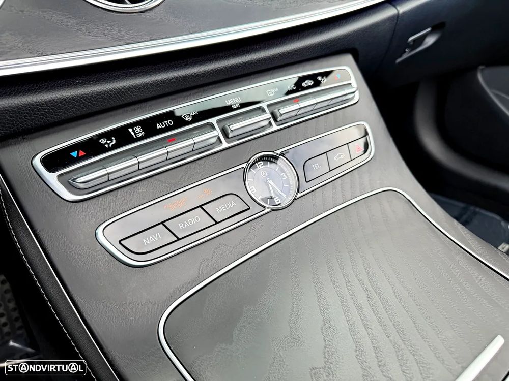 Mercedes-Benz C 220 d Cabrio 9G-Tronic AMG Line - 19