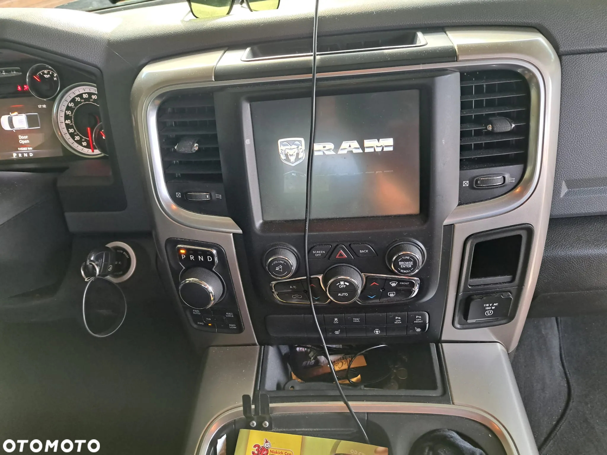 Dodge RAM 1500 5.7 4x4 - 24