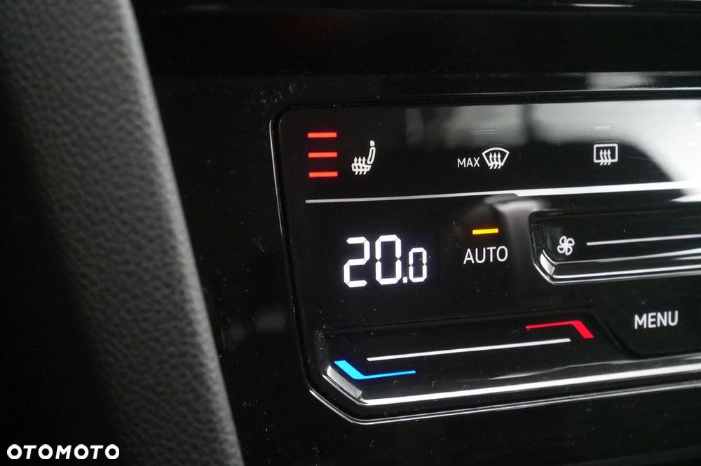 Volkswagen Passat Variant - 22