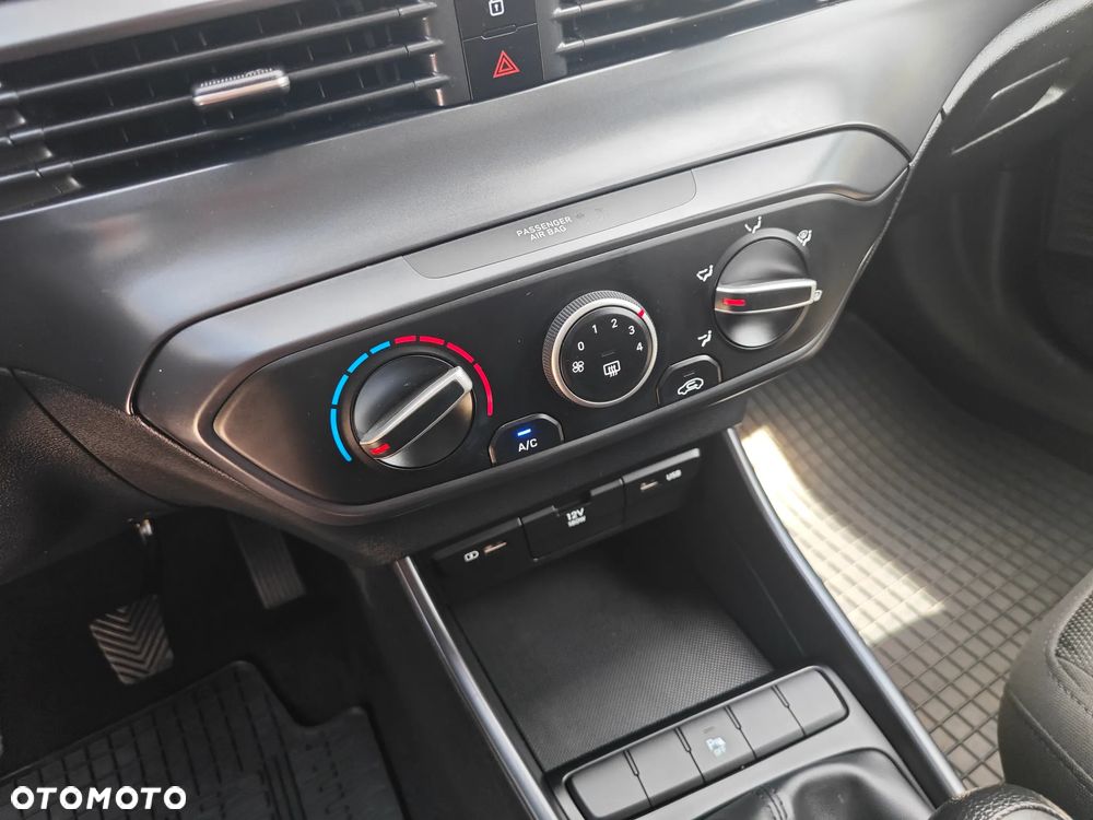 Hyundai i20 - 16
