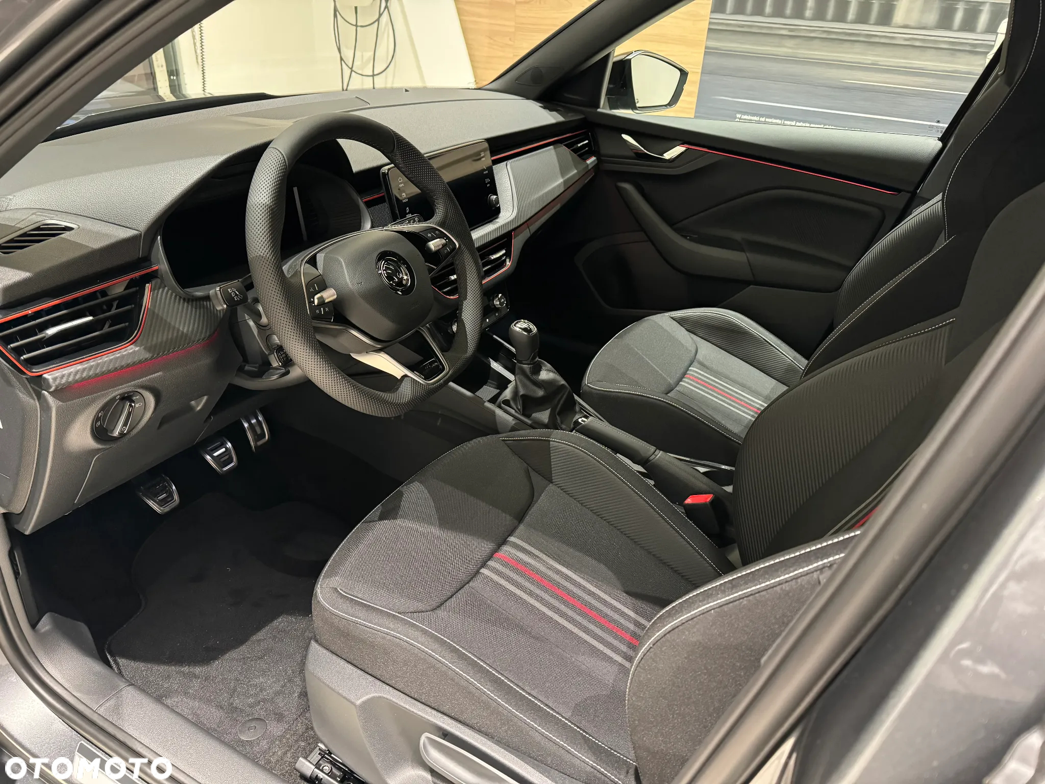 Skoda Kamiq 1.5 TSI Monte Carlo DSG - 5