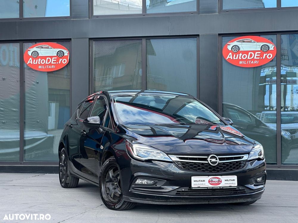 Opel Astra 2018 photo 2