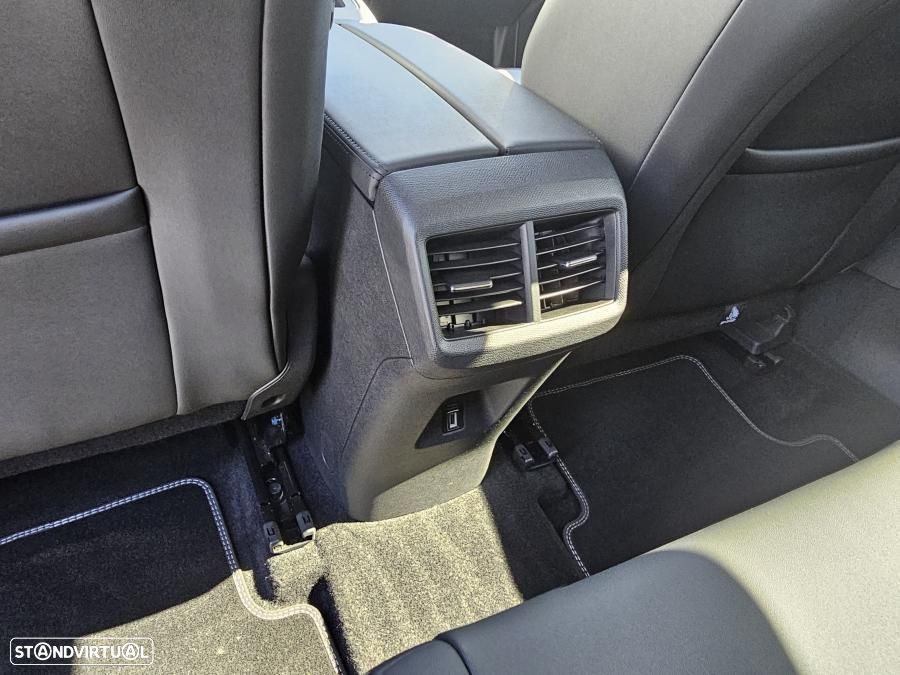 Citroën C5 Aircross 1.6 Hybrid Max e-EAT8 - 26