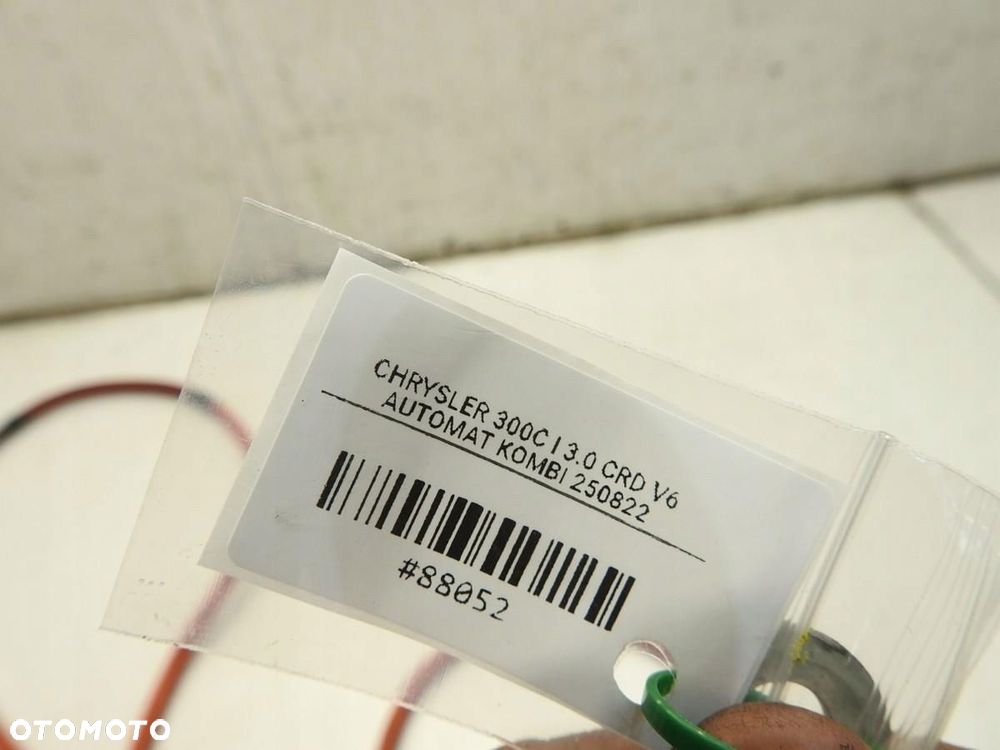 KLEMA PLUSOWA PRZEWÓD CHRYSLER 300C 3.0 CRD V6 05087215AB - 4