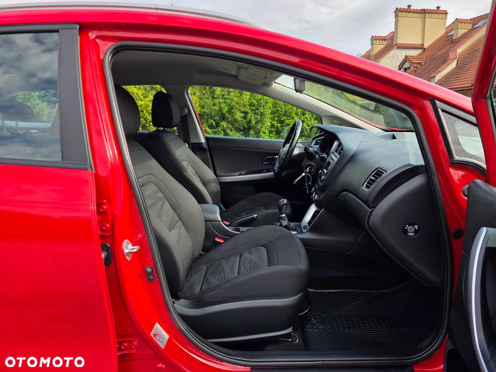 Kia Ceed 1.6 GDI L - 10