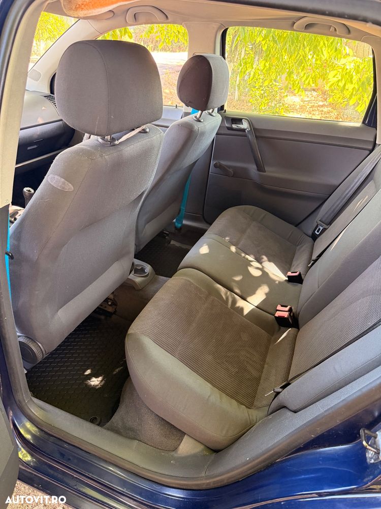 Volkswagen Polo 1.4 TDI Comfortline - 3