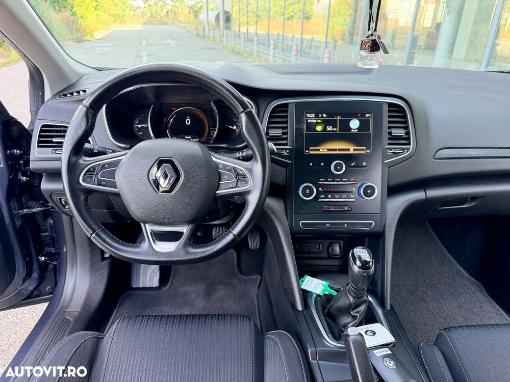 Renault Megane - 27