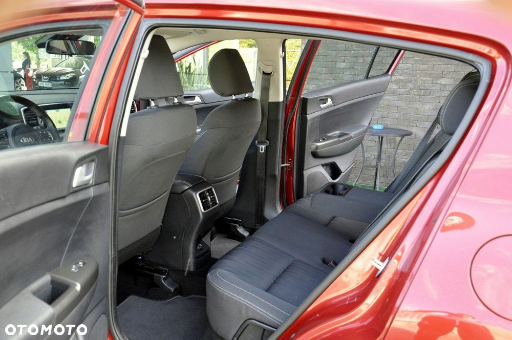 Kia Sportage 1.6 GDI L Business Line Plus 2WD - 10