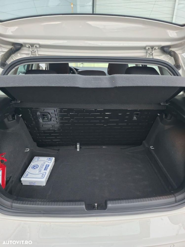 Volkswagen Polo - 6