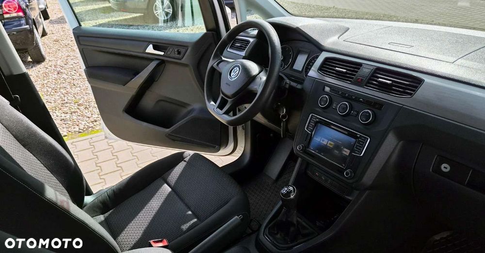 Volkswagen Caddy - 29