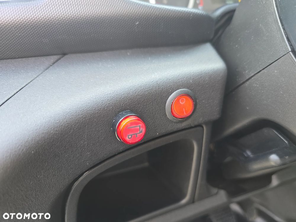 Iveco IGLOPOL DAILY 70C18 - 12