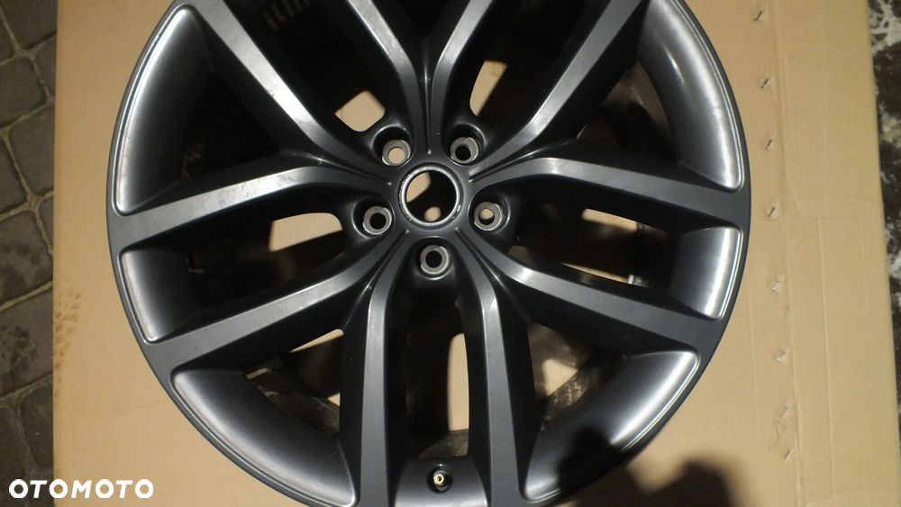 Felga aluminiowa 22 Land Rover Velar Sport - 3