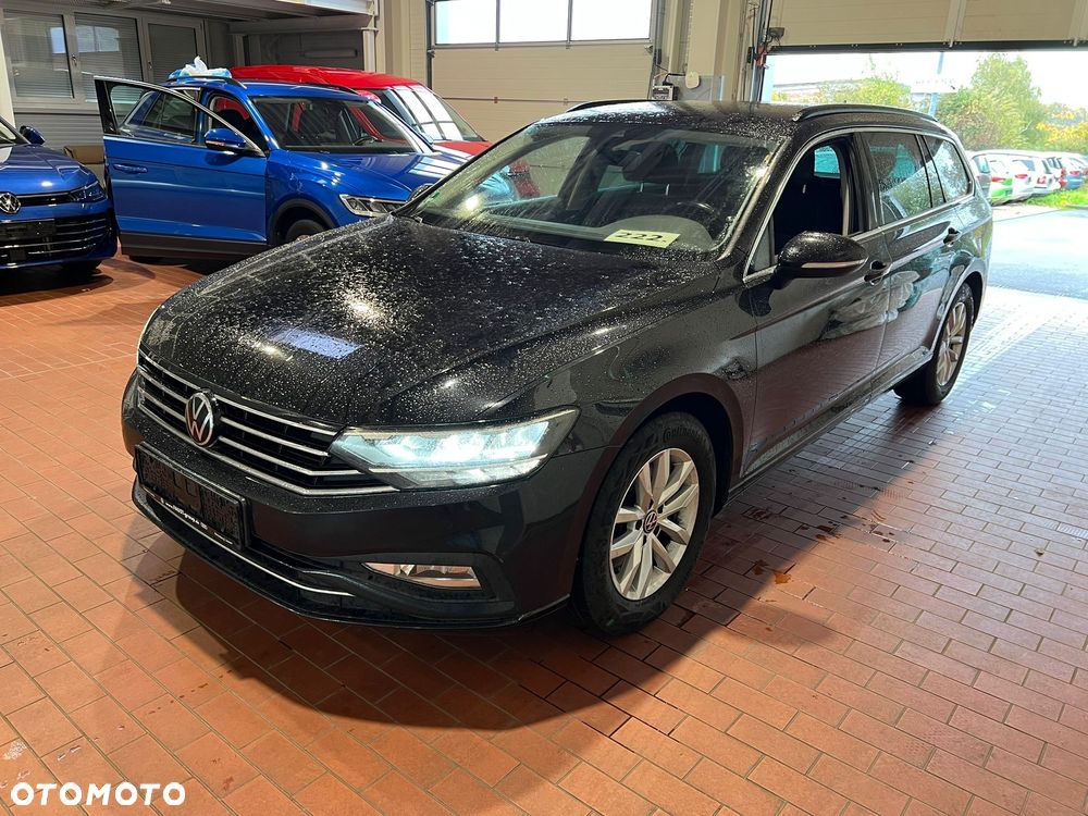 Volkswagen Passat Variant 2.0 TDI DSG (BlueMotion Technology) Comfortline - 1