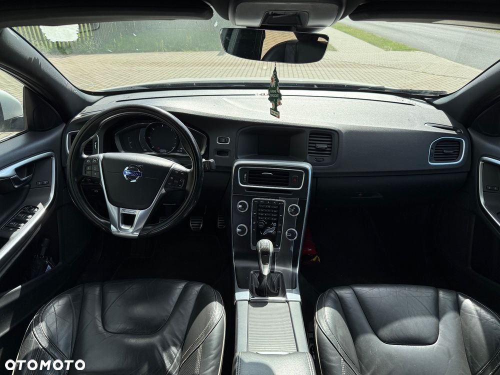 Volvo S60 D2 Drive-E R-Design Momentum - 5