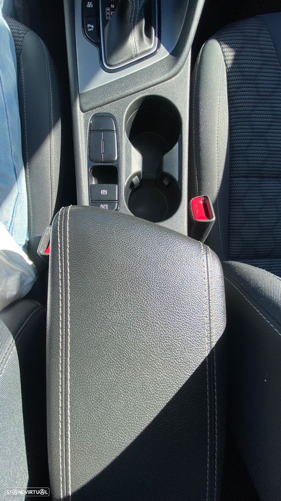 Kia Niro 1.6 GDi PHEV Urban - 51