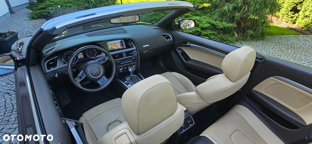 Audi A5 Cabrio - 15