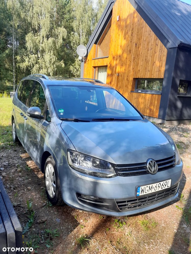 Volkswagen Sharan 2.0 TDI Highline DSG - 2