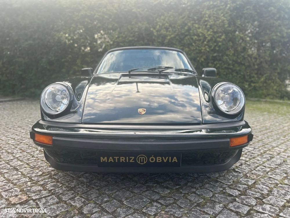 Porsche 911 Série F - 3