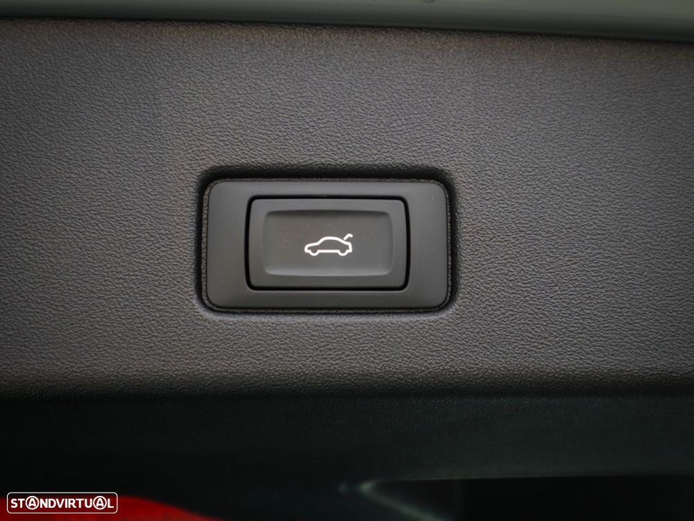 Audi Q4 e-tron 40 82 kWH - 11