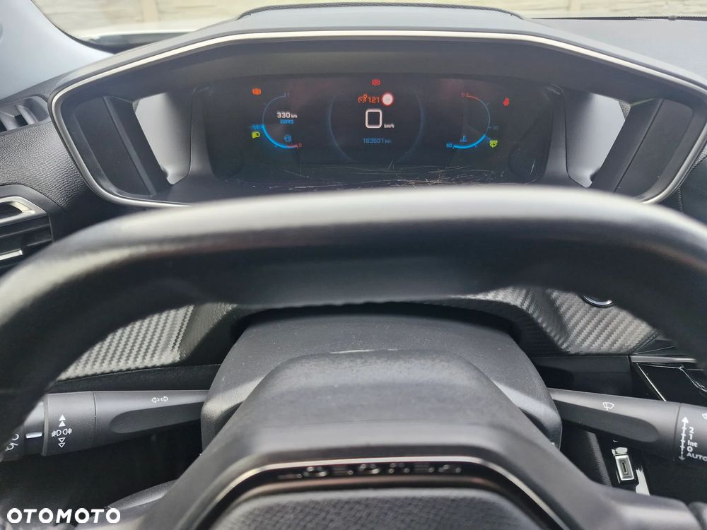 Peugeot 2008 BlueHDi 110 Allure Pack - 23