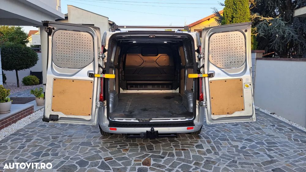 Ford Transit Custom - 10