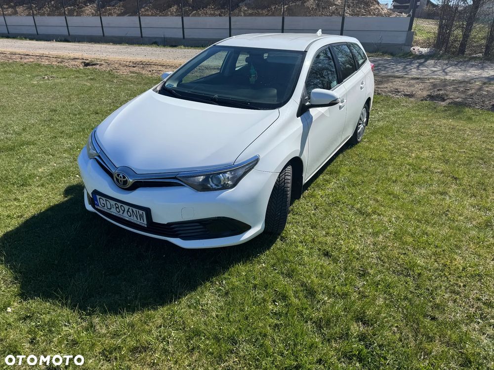 Toyota Auris 1.4 D-4D Active - 1