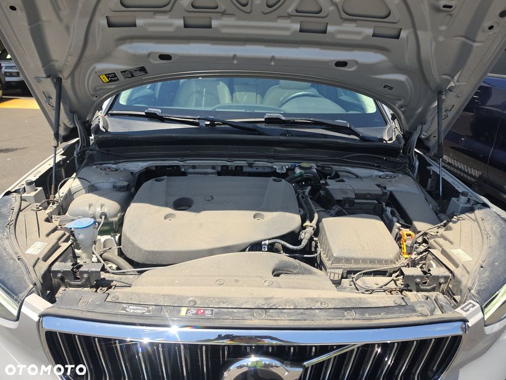 Volvo XC 40 B5 B AWD Ultimate Bright - 13