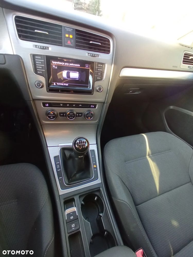 Volkswagen Golf VII 1.4 TSI BMT Comfortline - 13