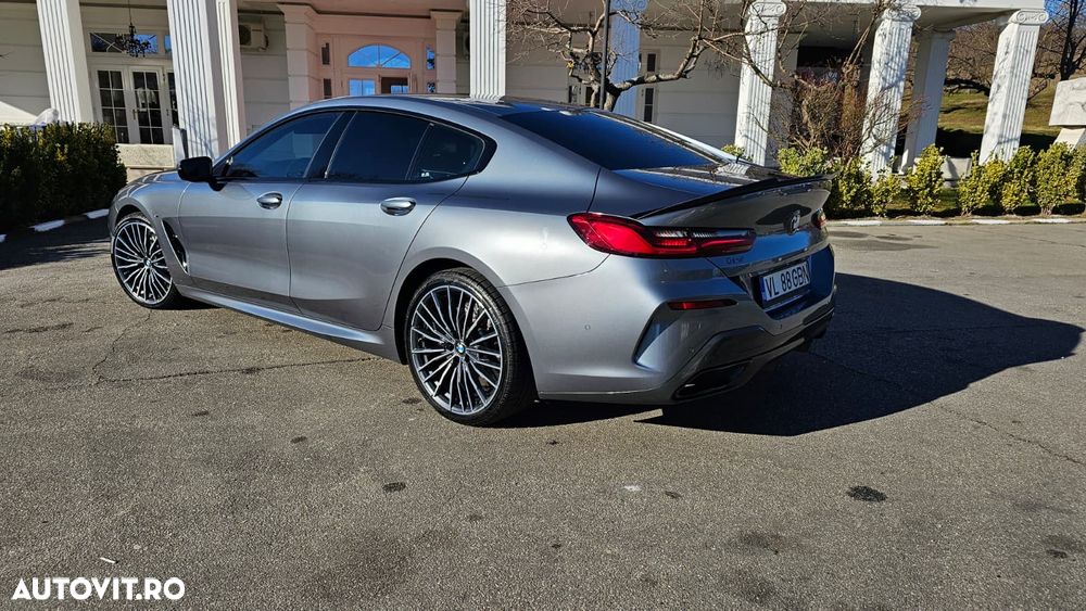 BMW Seria 8 - 28