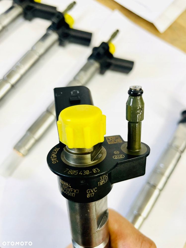 Wtryskiwacz 0445117017 0986435411 BMW 3.0 - 2