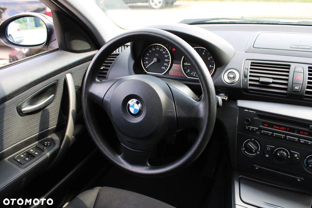 BMW Seria 1 116i - 20