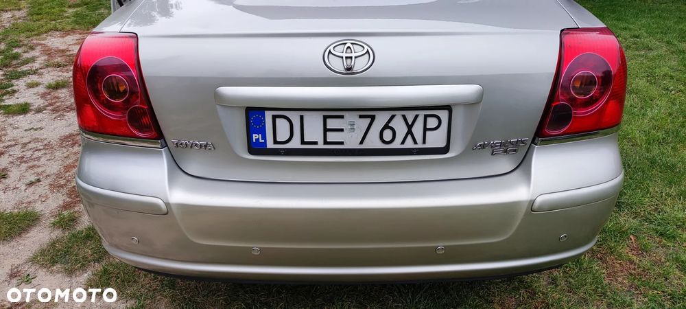 Toyota Avensis 2.0 D-4D Prestige - 19
