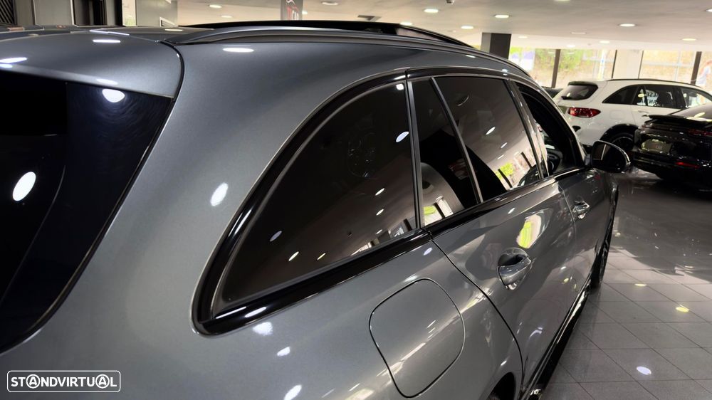 Mercedes-Benz C 300 - 33