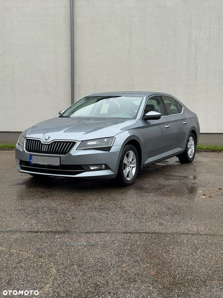 Skoda Superb 2.0 TDI Active - 2