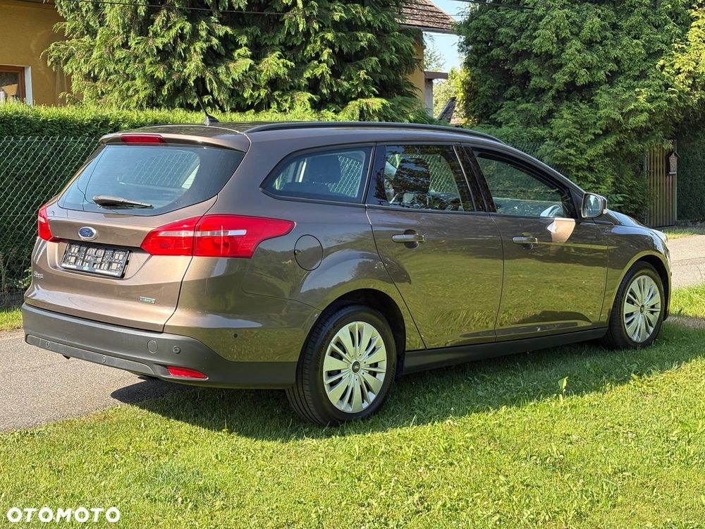 Ford Focus 1.0 EcoBoost STart-Stopp-System TITANIUM - 10