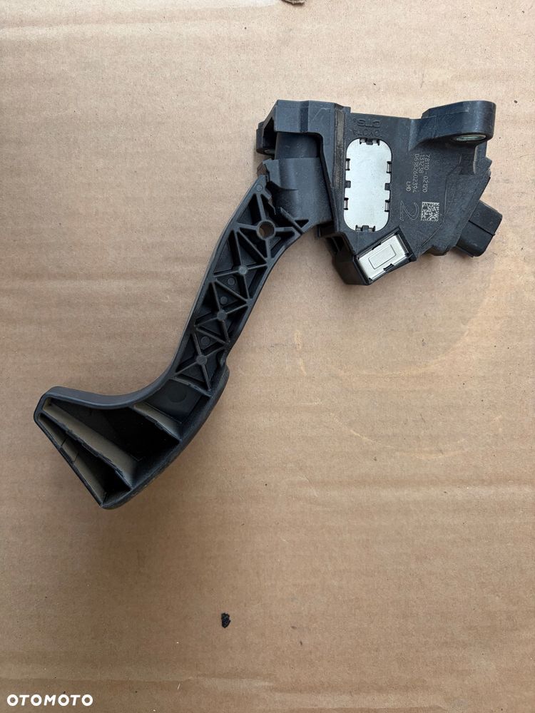 PEDAŁ GAZU POTENCJOMETR EUROPA 78110-02120 TOYOTA AURIS II E18 18R - 1