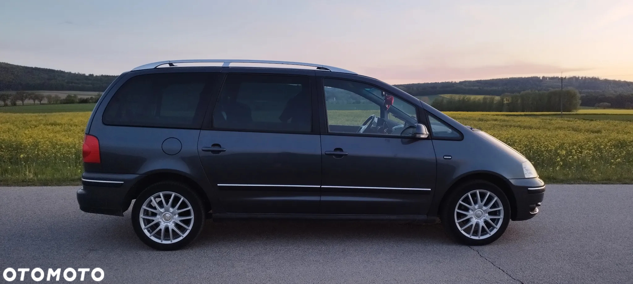 Volkswagen Sharan 2.0 TDI Highline - 7