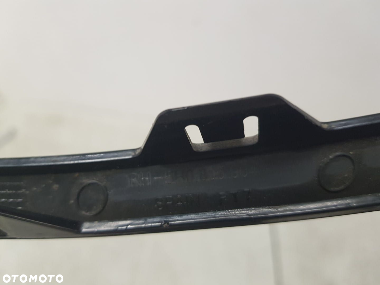 LISTWA ZDERZAKA PRZEDNIEGO PRZÓD PRAWA VW GOLF VIII 8 R-LINE 19-24 5H0805904 - 4