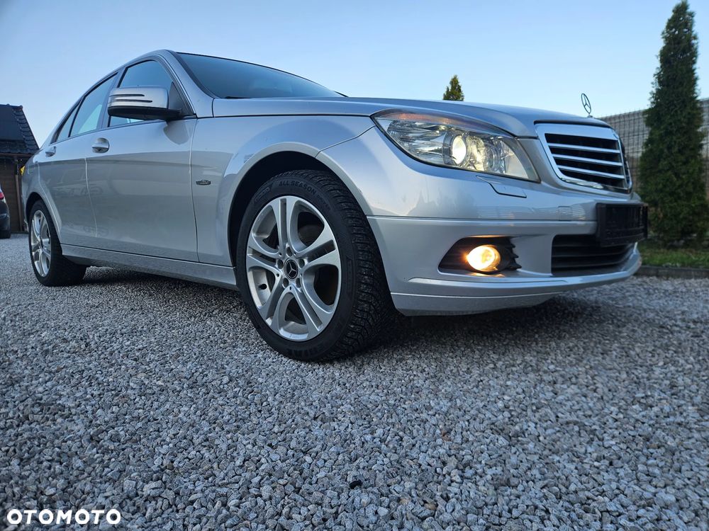 Mercedes-Benz Klasa C 180 Kompressor BlueEFFICIENCY - 5