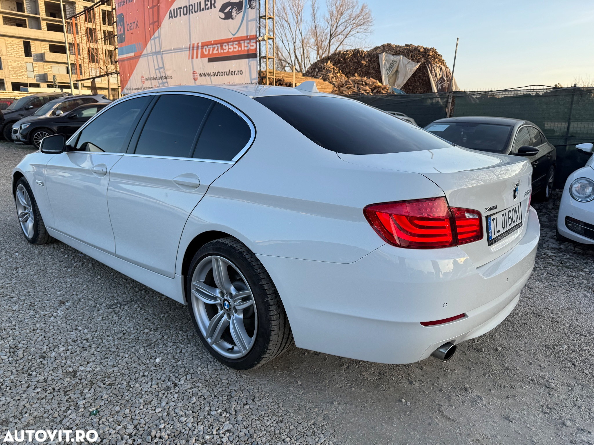 BMW Seria 5 535d xDrive Aut. Modern Line - 16