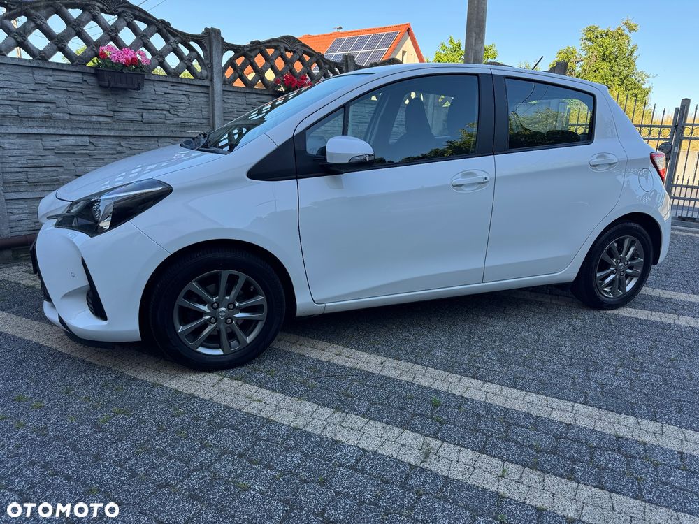 Toyota Yaris 1.0 Active - 1