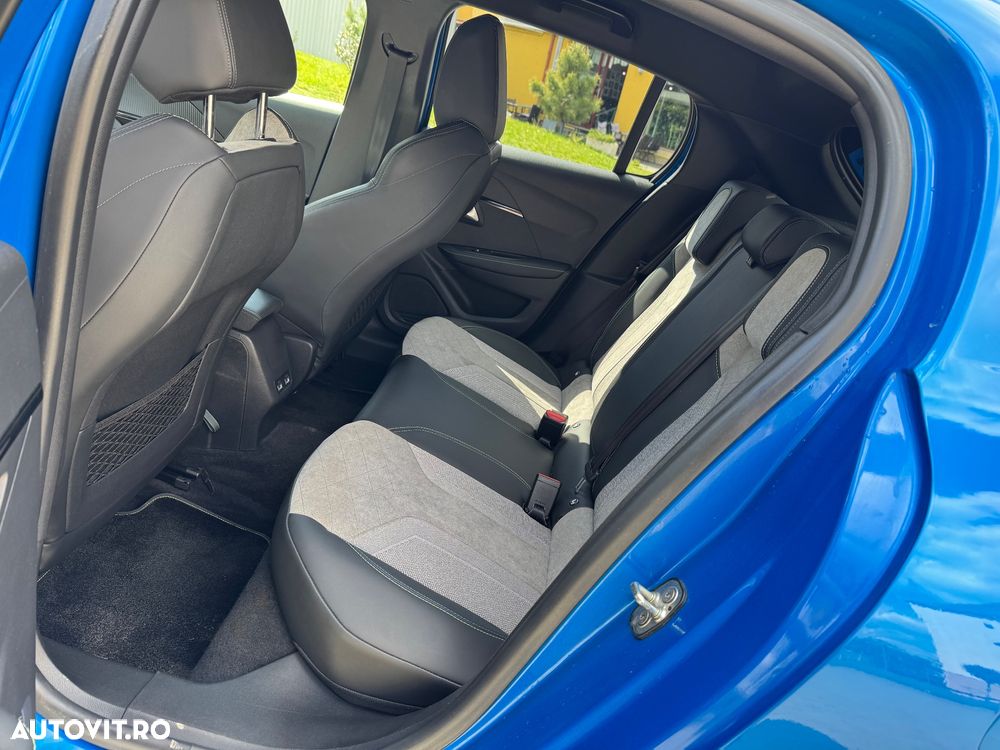 Peugeot 208 e-208 GT Pack - 8