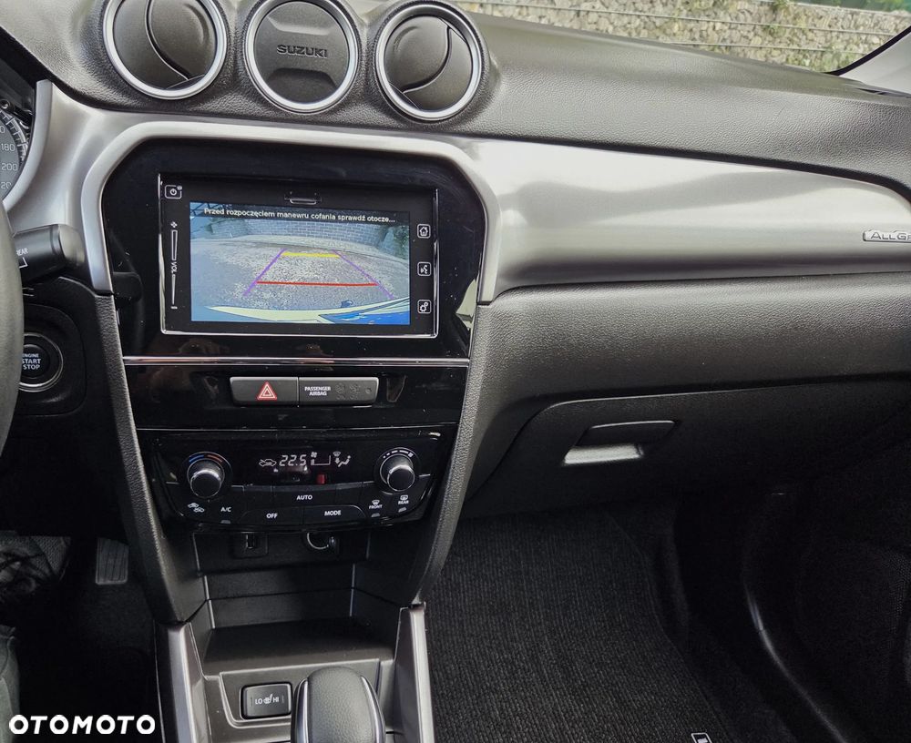 Suzuki Vitara 1.5 Dualjet Hybrid Allgrip AGS Comfort - 8
