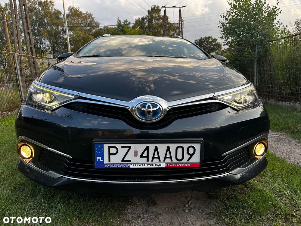 Toyota Auris - 13