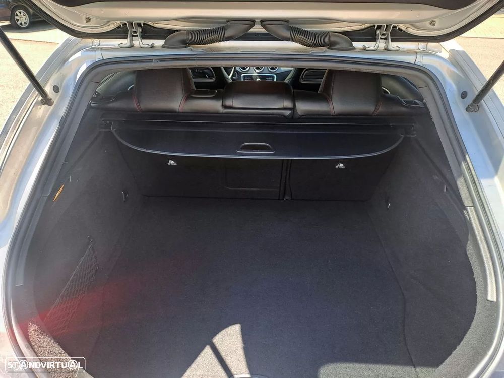 Mercedes-Benz CLA 180 d Shooting Brake AMG Line - 20