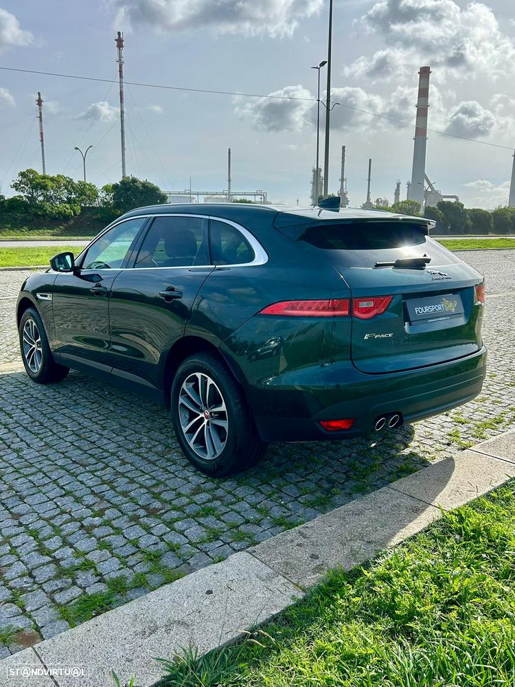 Jaguar F-Pace 2.0 i4D Portfolio - 4