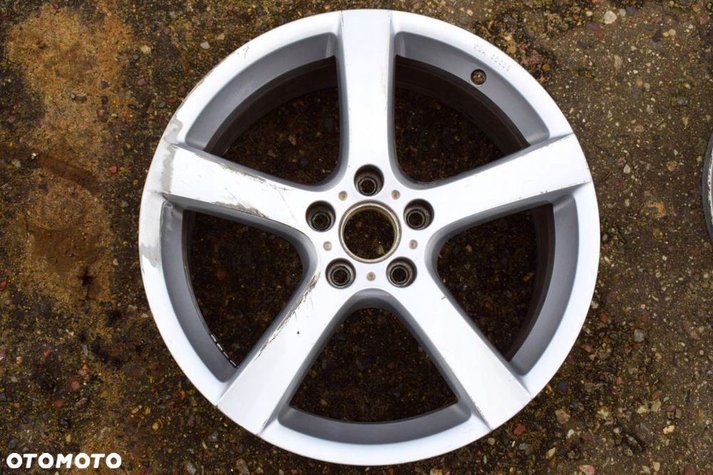 VW 18 Touran Golf V VI 1T4 Oryginał - 1